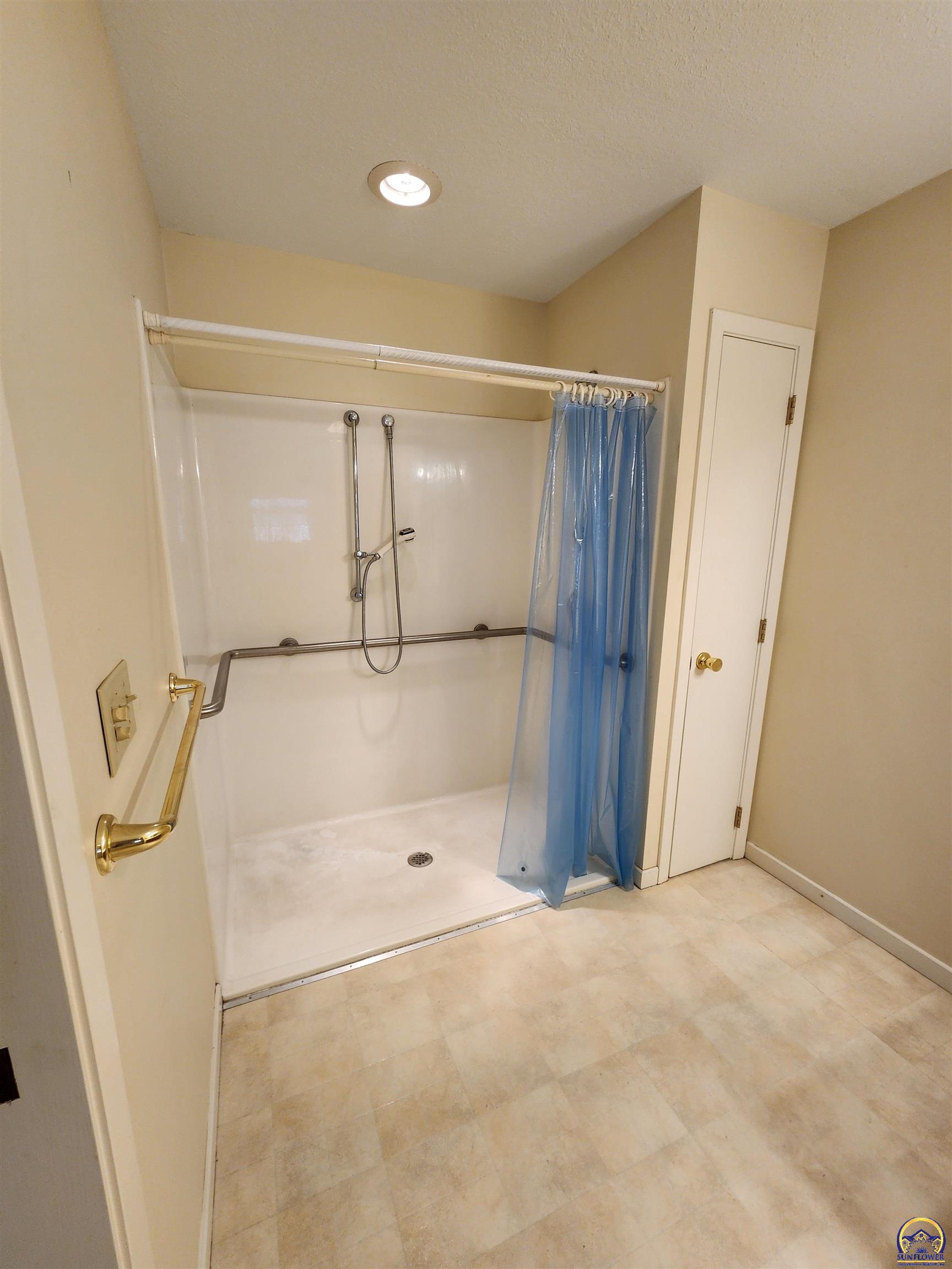 763 Rd T Hartford, KS 66854 - Photo 19 of 42