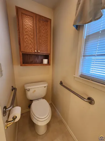 $375,000 | 763 Rd T, Hartford, KS 66854