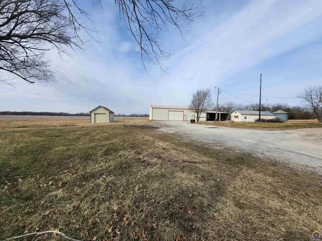 $375,000 | 763 Rd T, Hartford, KS 66854