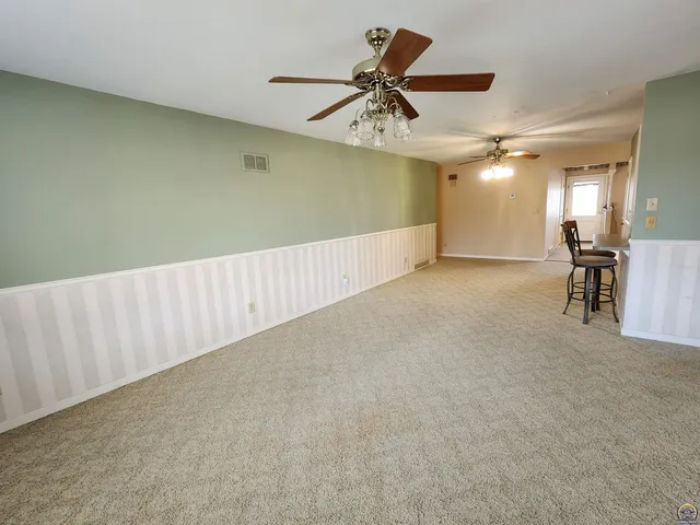 $375,000 | 763 Rd T, Hartford, KS 66854