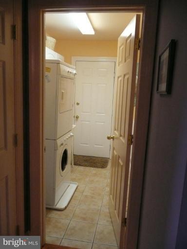 3205 Breckenridge Way Riva, MD 21140 - Photo 12 of 30 a bathroom with a glass door shower and a sink