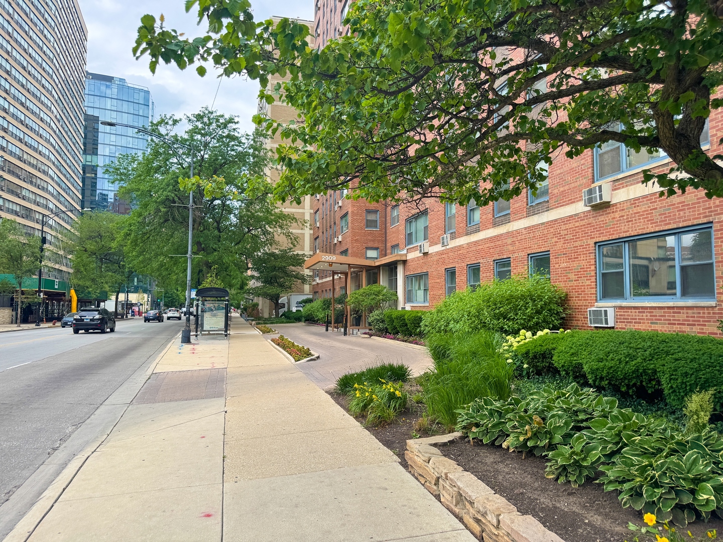 2909 North Sheridan Road, Unit 704 Chicago, IL 60657 - Photo 24 of 26