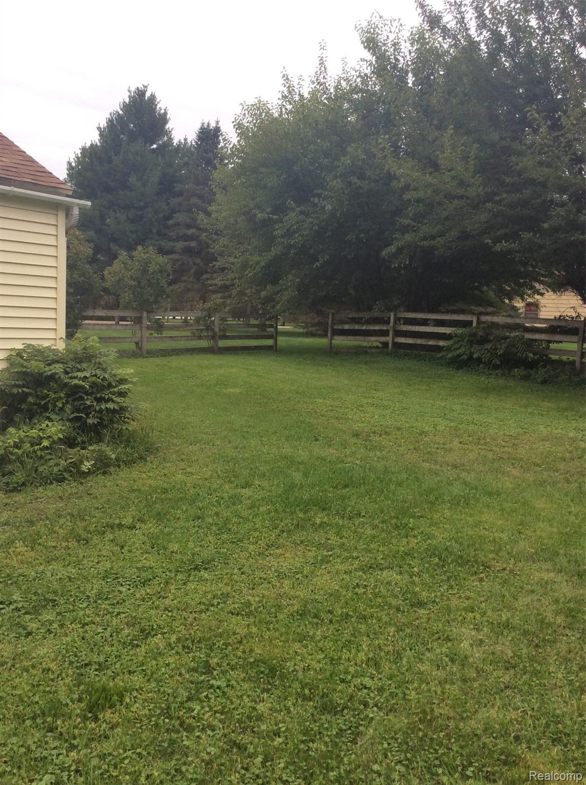 8404 East Richfield Road Davison, MI 48423 - Photo 25 of 27 F459B2AC-071A-45A3-9344-B6A25CEB9DB4.jpeg