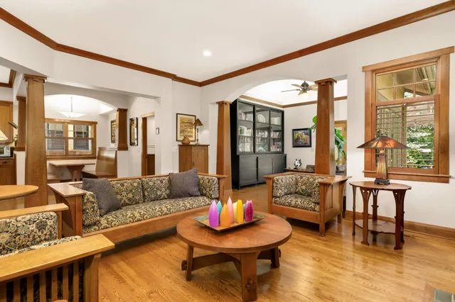 $1,600,000 | 582 Summit Avenue, St. Paul, MN 55102