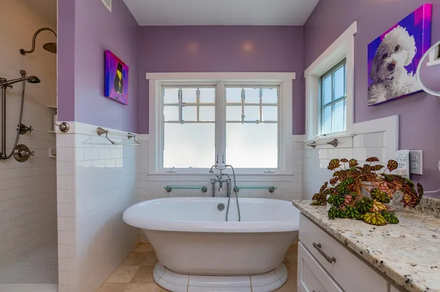 $1,600,000 | 582 Summit Avenue, St. Paul, MN 55102