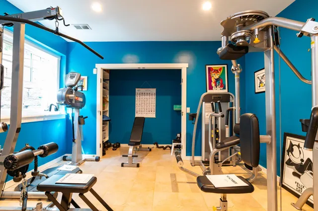 $1,600,000 | 582 Summit Avenue, St. Paul, MN 55102