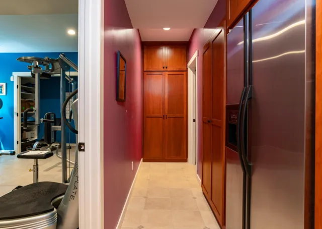 $1,600,000 | 582 Summit Avenue, St. Paul, MN 55102