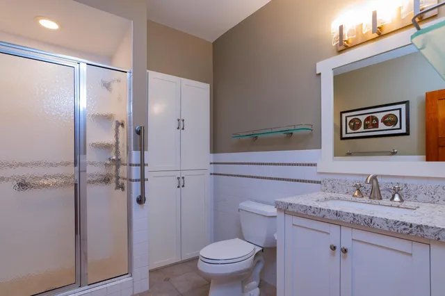 $1,600,000 | 582 Summit Avenue, St. Paul, MN 55102