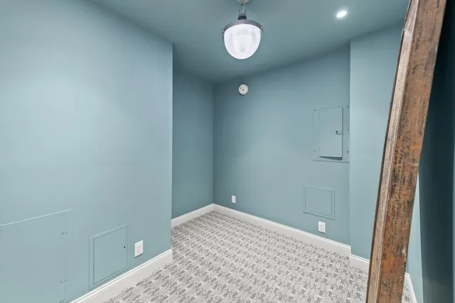 $1,295,000 | 929 North Astor Street, Unit 2706/2708, Milwaukee, WI 53202