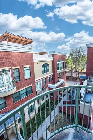 $489,900 | 1201 Beaconsfield Lane, Unit 108, Arlington, TX 76011