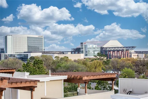 $489,900 | 1201 Beaconsfield Lane, Unit 108, Arlington, TX 76011