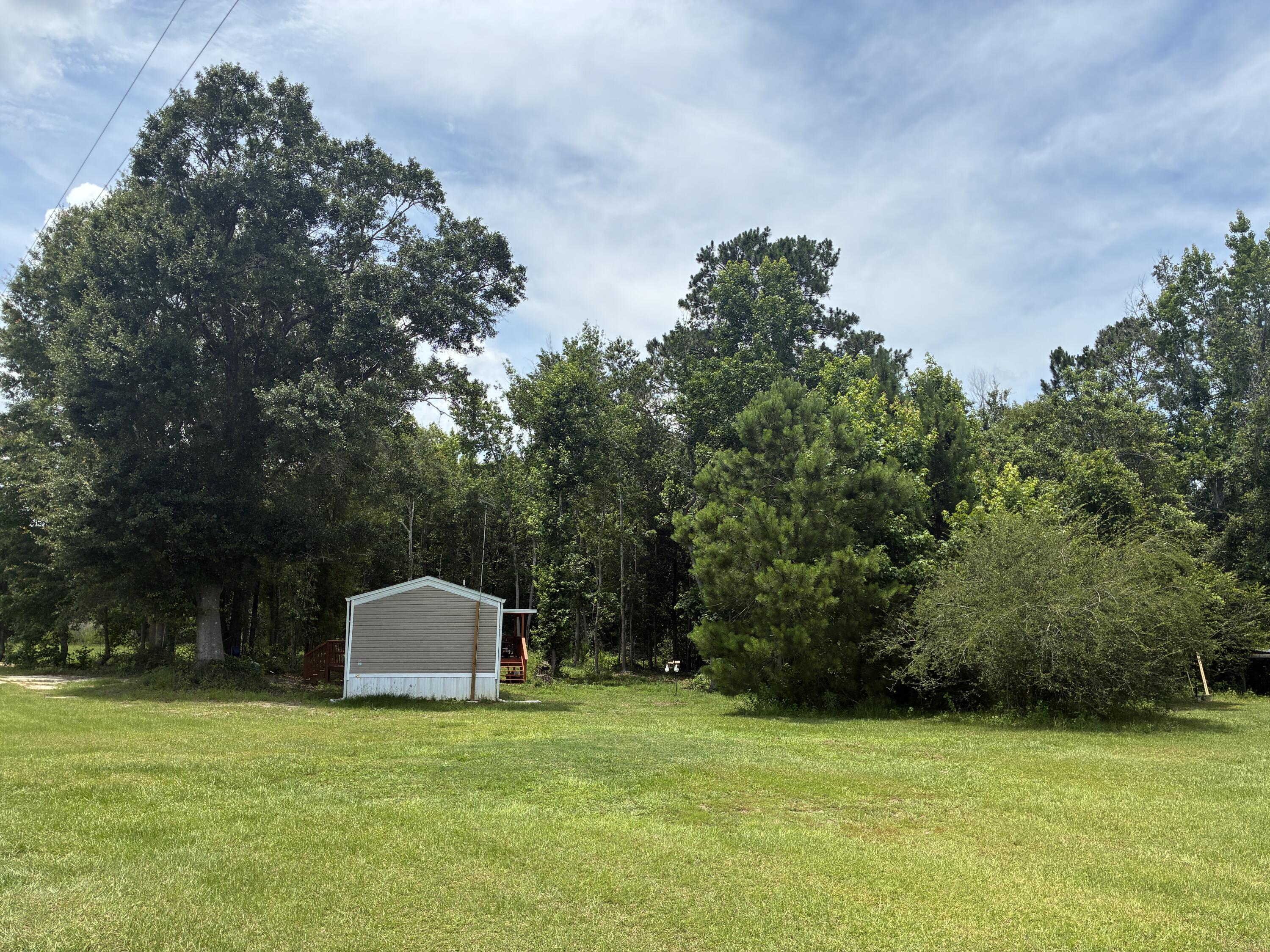281 South Suttles Road DeFuniak Springs, FL 32433 - Photo 14 of 15 Unit 2 Side