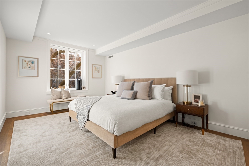 397 Commonwealth Avenue, Unit 2 Boston, MA 02215 - Photo 20 of 23 a bedroom with bed and a window