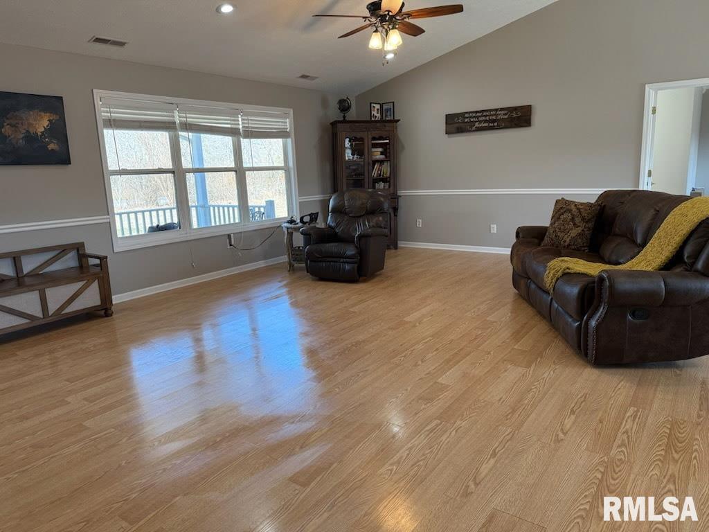 854 Power Plant Road Marion, IL 62959 - Photo 6 of 39