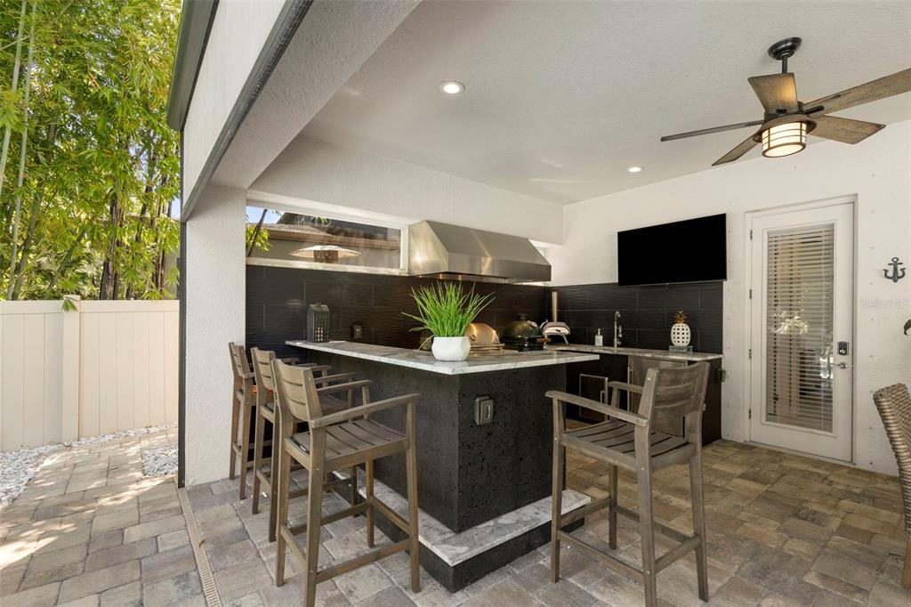 3515 Lands End Way Lutz, FL 33548 - Photo 80 of 100