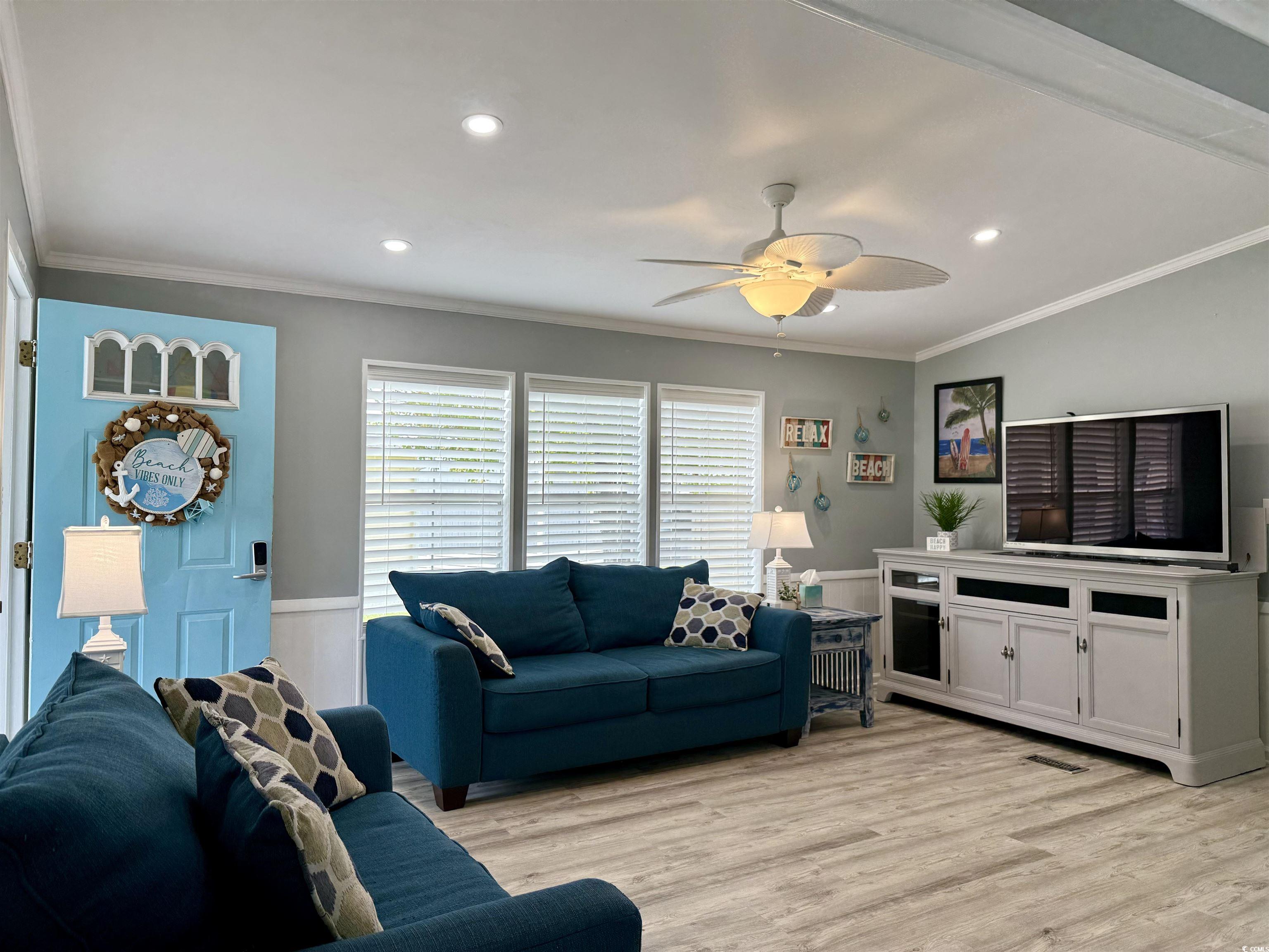 523 Sandpebble Surfside Beach, SC 29575 - Photo 13 of 31 Living room featuring light hardwood / wood-style