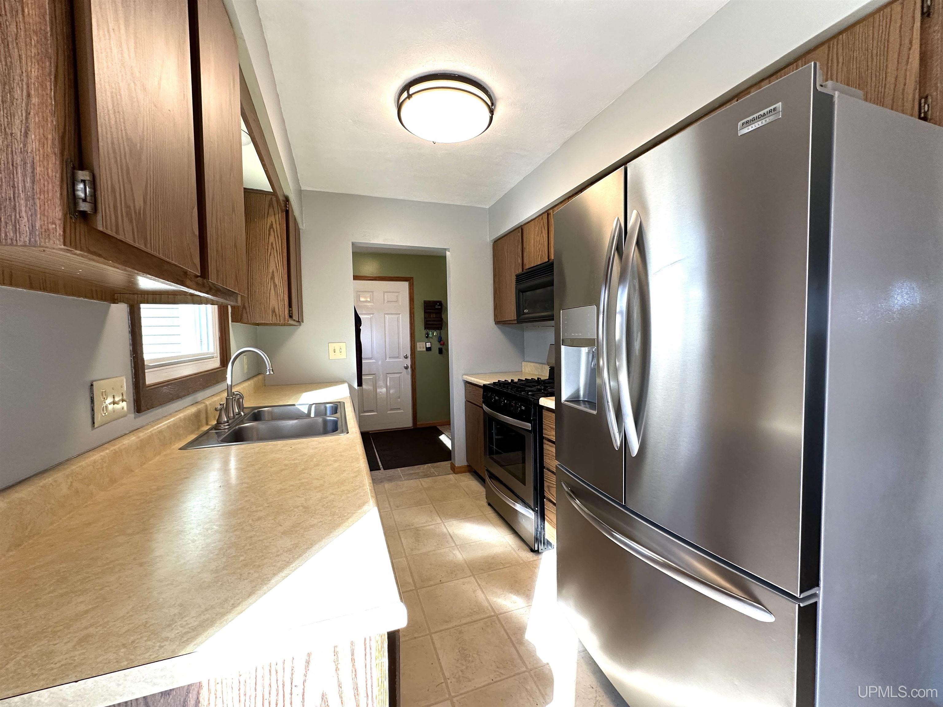 24 Partridge Lane Ishpeming, MI 49849 - Photo 9 of 65 Gallery Image 9