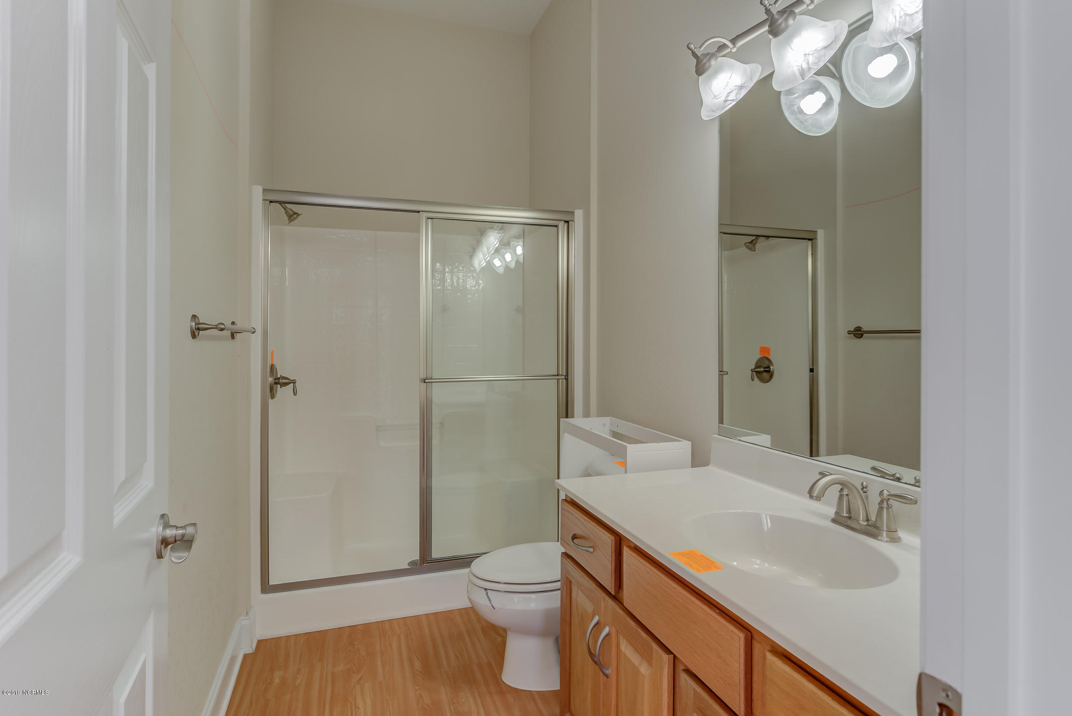 534 Pilots Ridge Road Wilmington, NC 28412 - Photo 10 of 32 Apartment Bathroom