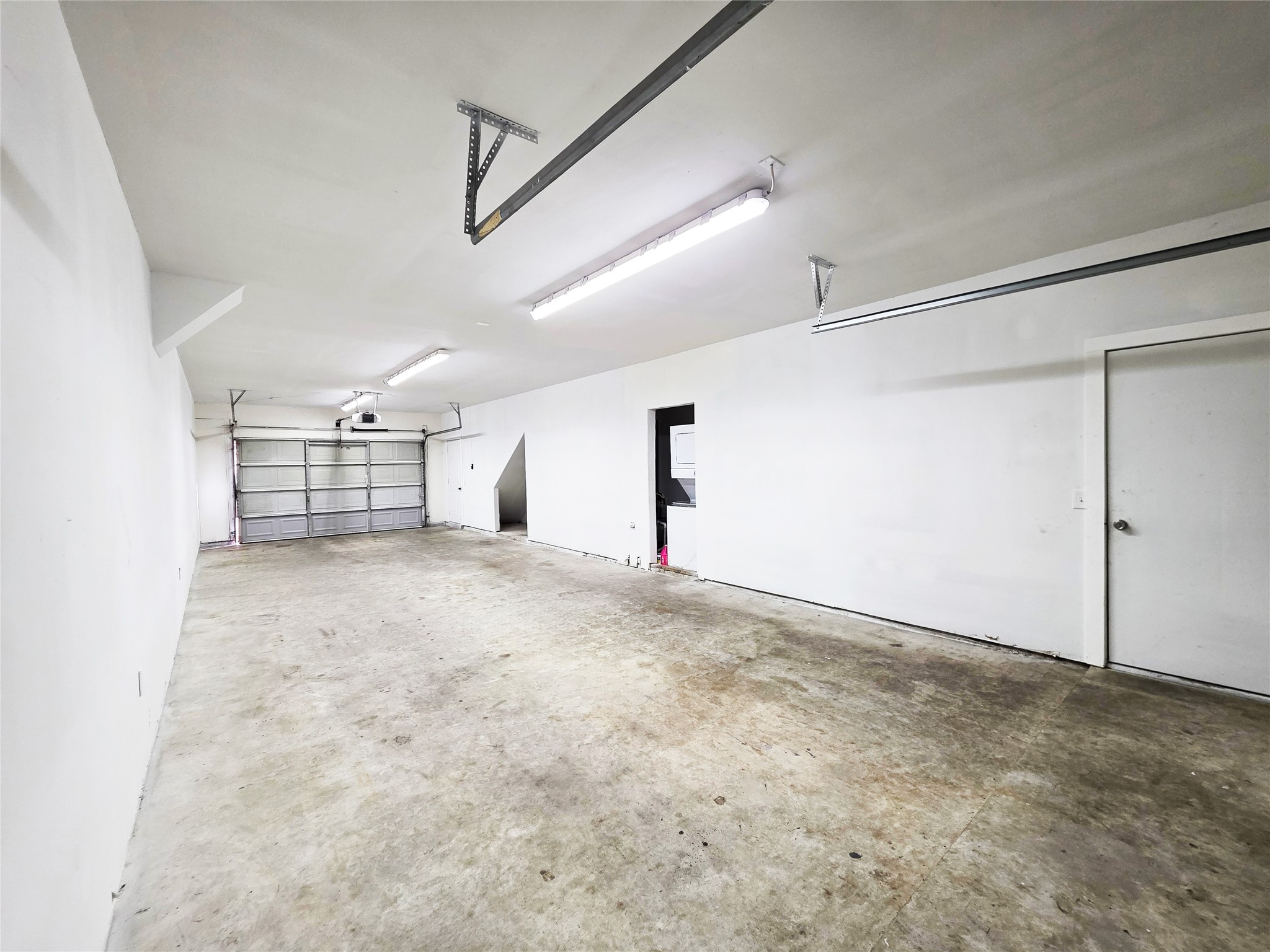 6623 Gulf Freeway Houston, TX 77087 - Photo 12 of 38