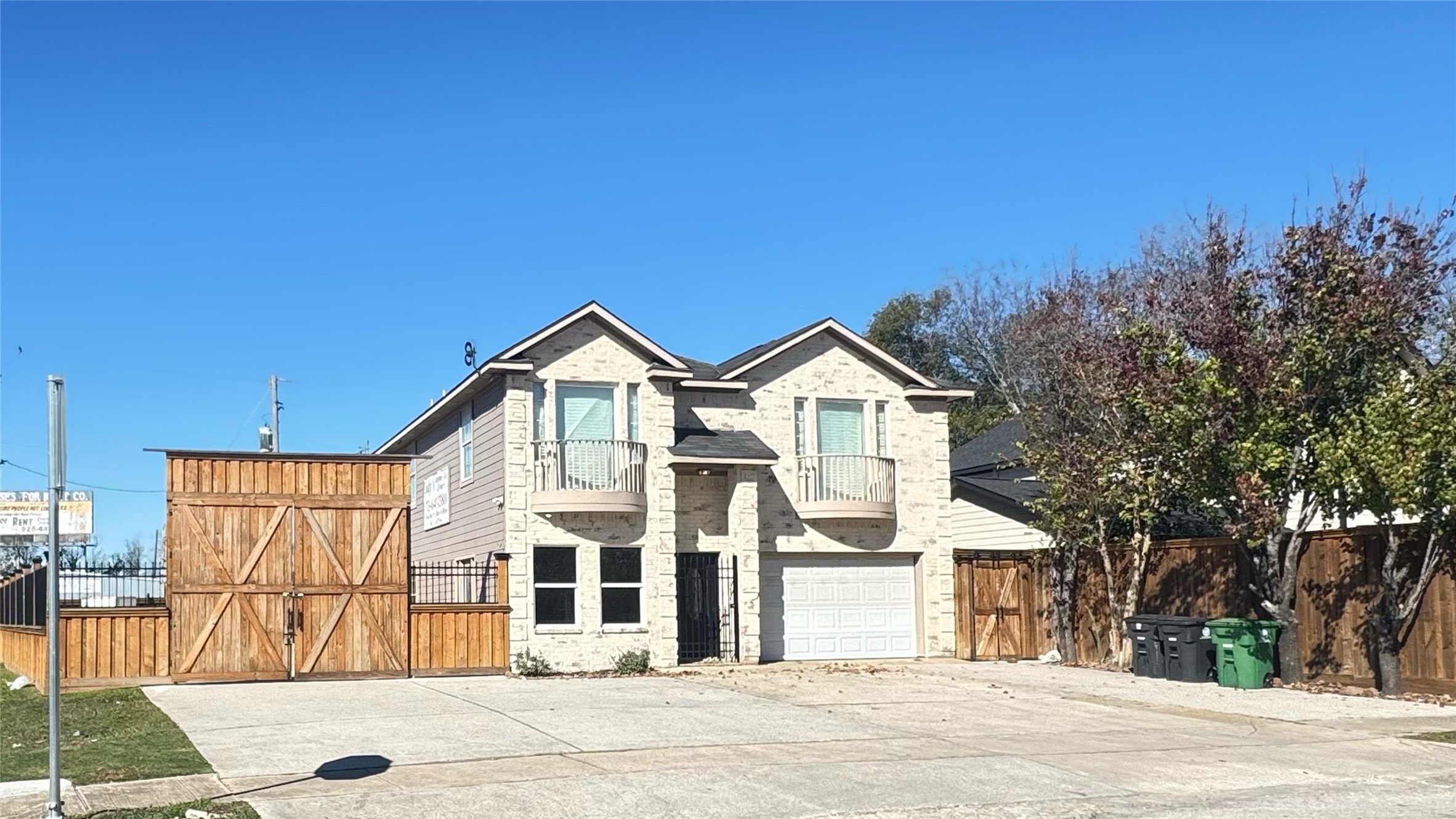 6623 Gulf Freeway Houston, TX 77087 - Photo 3 of 38