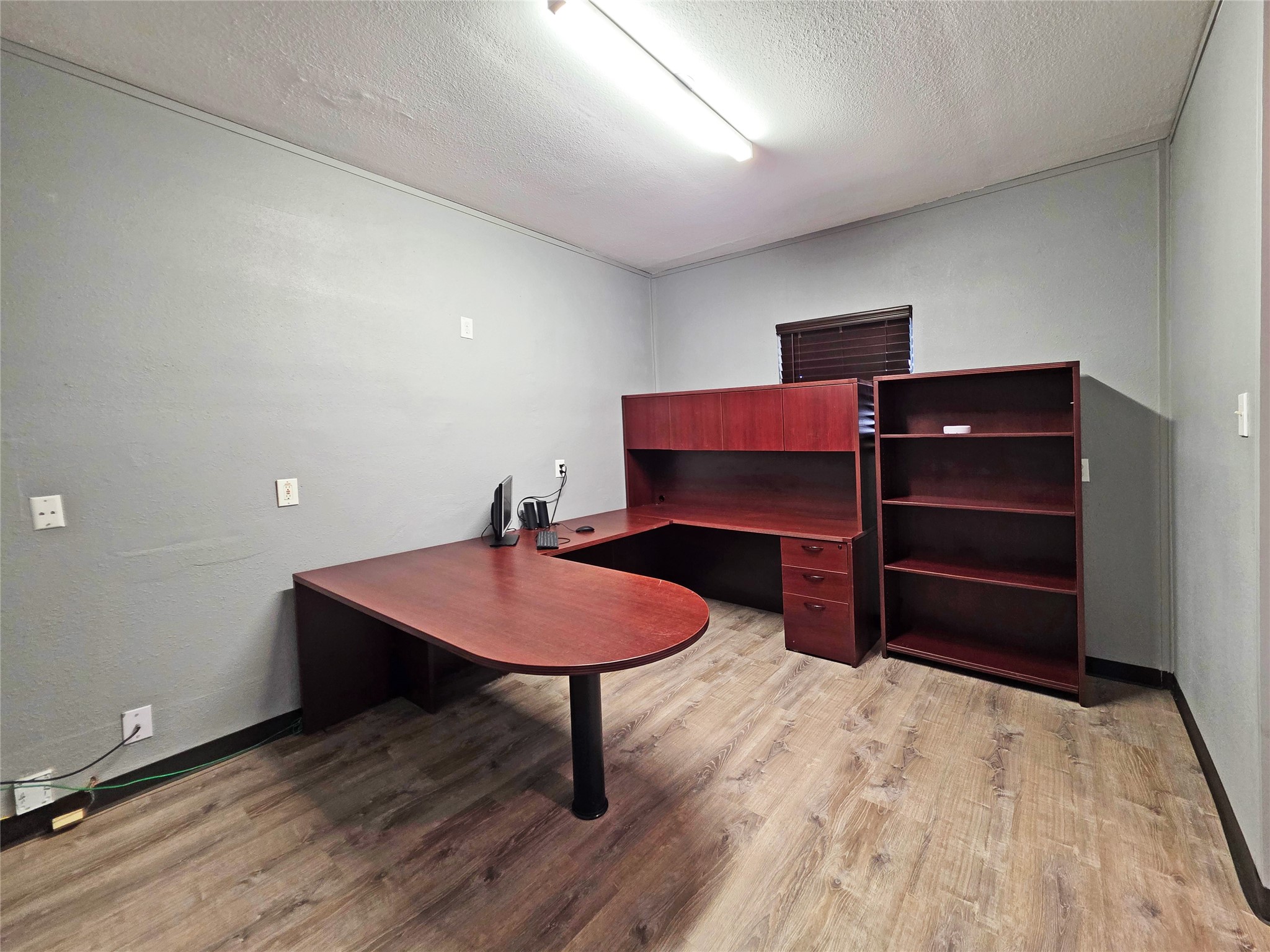 6623 Gulf Freeway Houston, TX 77087 - Photo 7 of 38