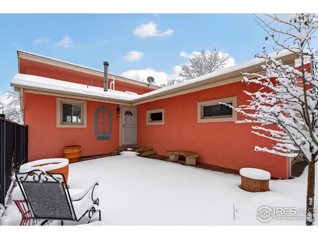 a view of outdoor space yard and garage