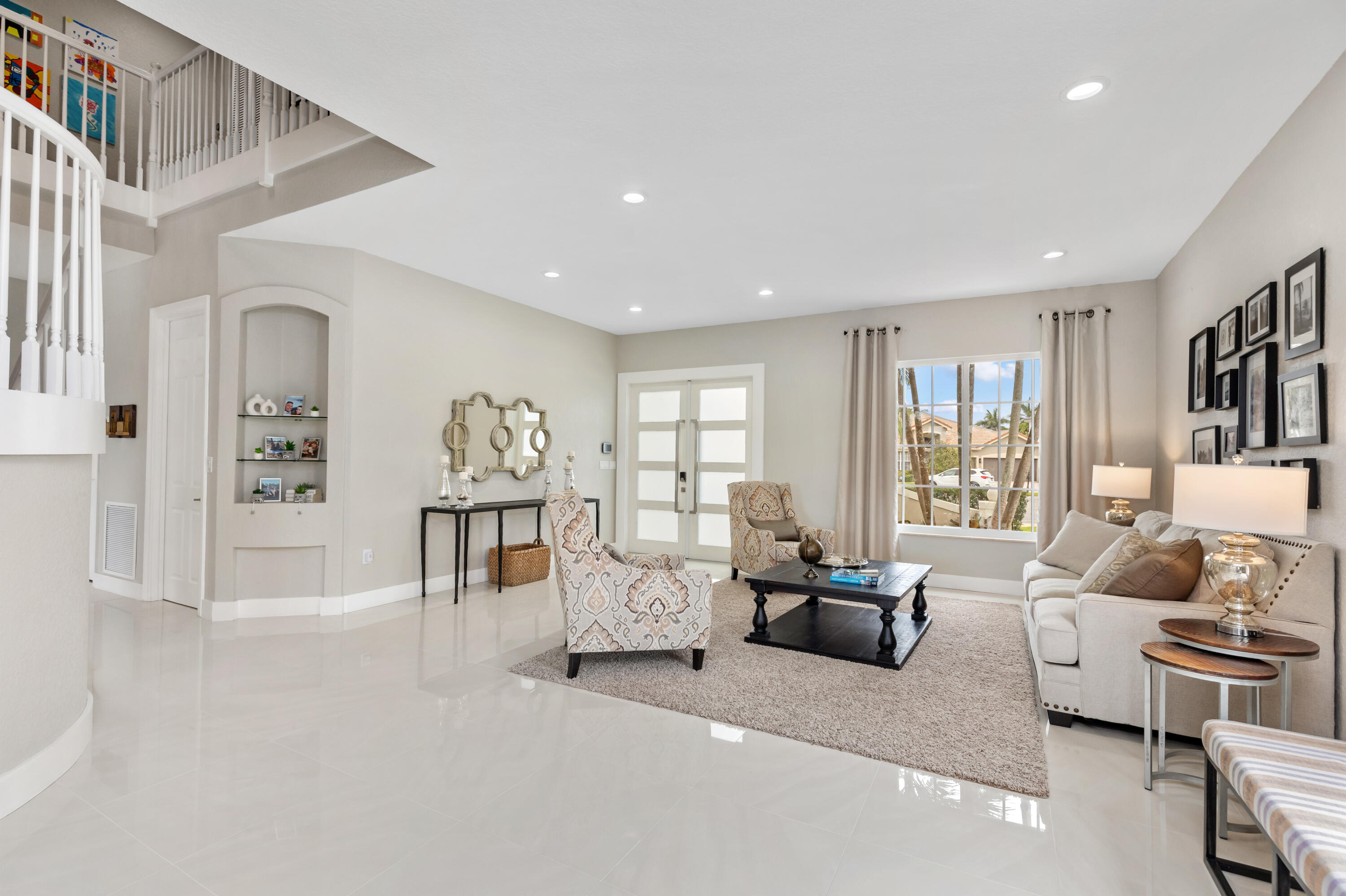 19132 Streamside Court Boca Raton, FL 33498 - Photo 3 of 114 1I6A0551