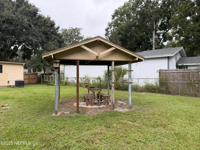 a house view with a garden space