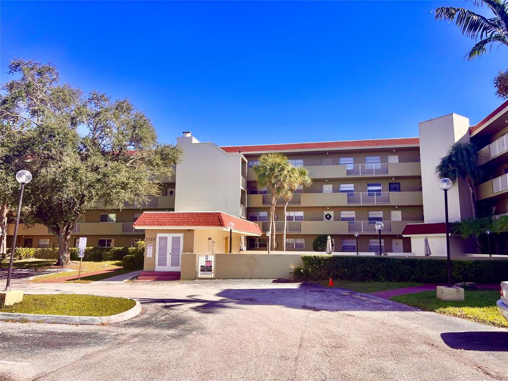 3120 North Pine Island Road, Unit 301 Sunrise, FL 33351 - Photo 12 of 27