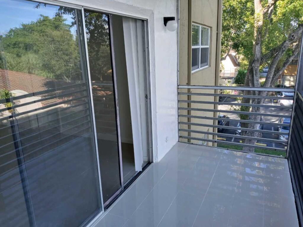 3120 North Pine Island Road, Unit 301 Sunrise, FL 33351 - Photo 10 of 27