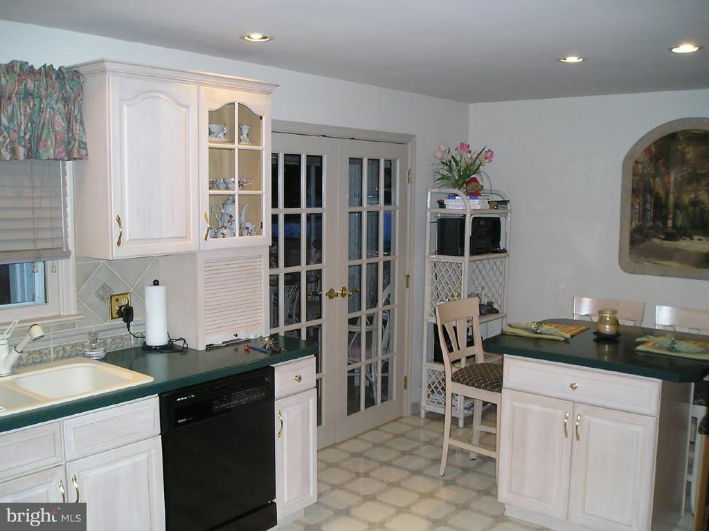 1549 Willoughby Circle Manheim, PA 17545 - Photo 4 of 8