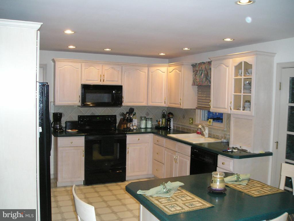 1549 Willoughby Circle Manheim, PA 17545 - Photo 5 of 8