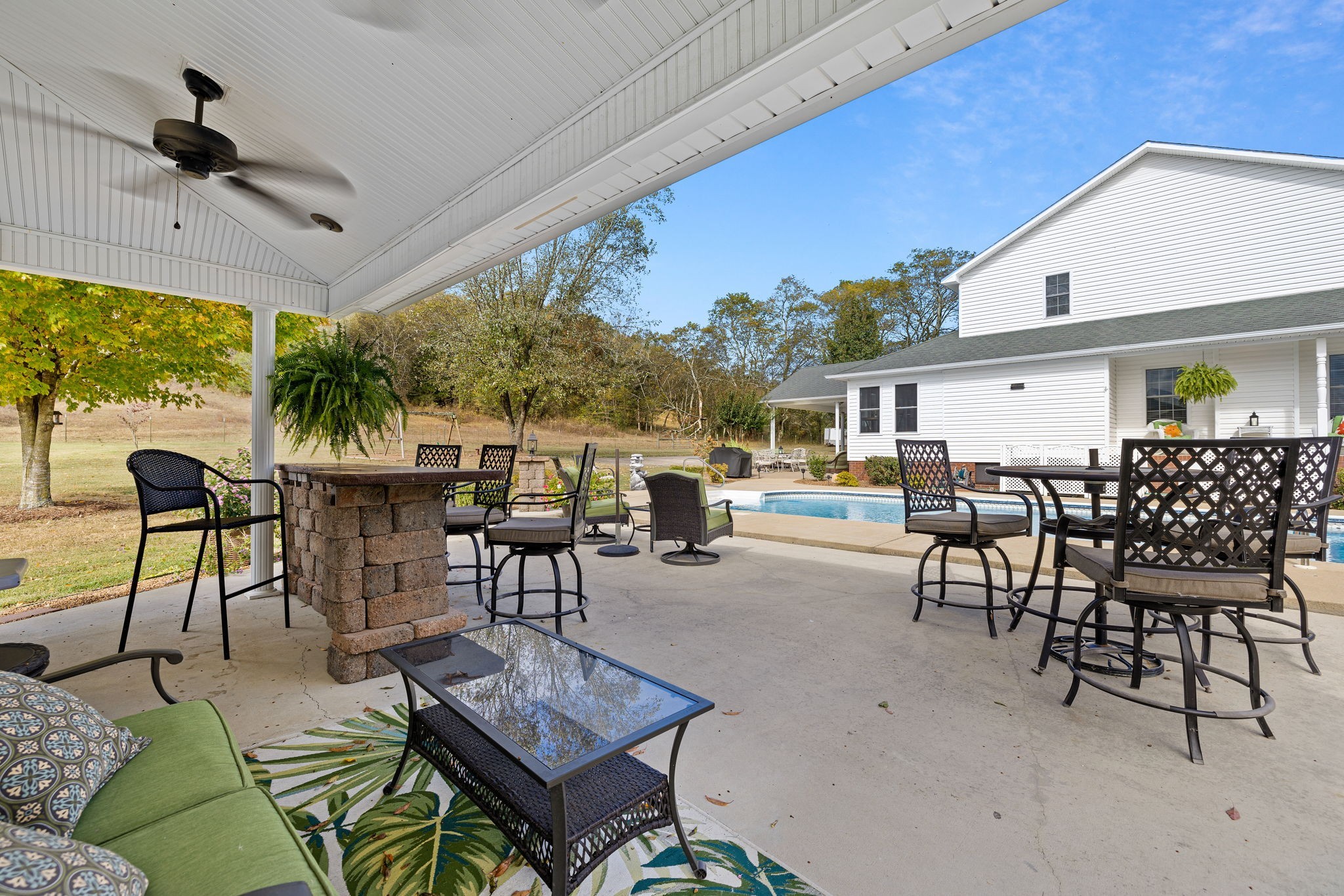 56 Cunningham Hollow Road Fayetteville, TN 37334 - Photo 45 of 54 a outdoor space with furniture