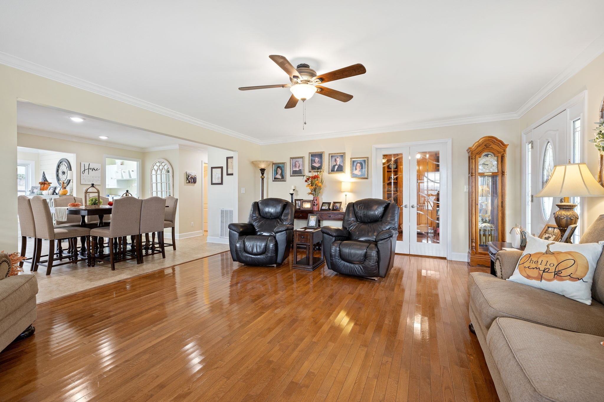 56 Cunningham Hollow Road Fayetteville, TN 37334 - Photo 8 of 54 a living room with furniture and wooden floor