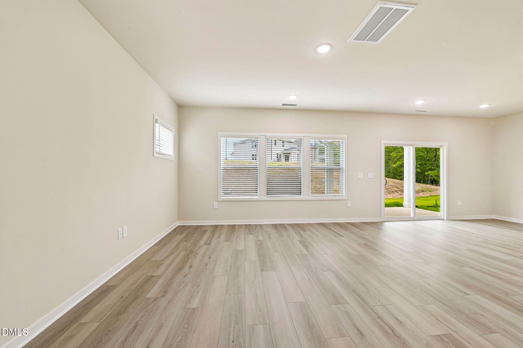 1513 Hatteras Road Durham, NC 27703 - Photo 8 of 43 8-web-or-mls-Raleigh - Avalon Place - 15