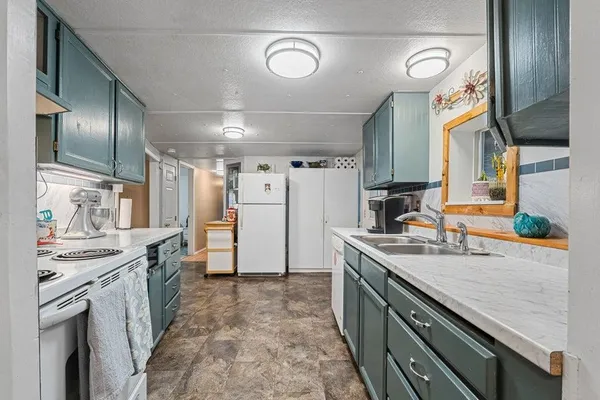 $345,000 | 21018 North Austin Road, Colbert, WA 99005