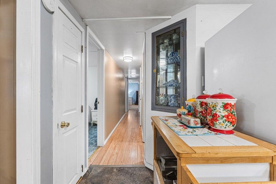 21018 North Austin Road Colbert, WA 99005 - Photo 16 of 38