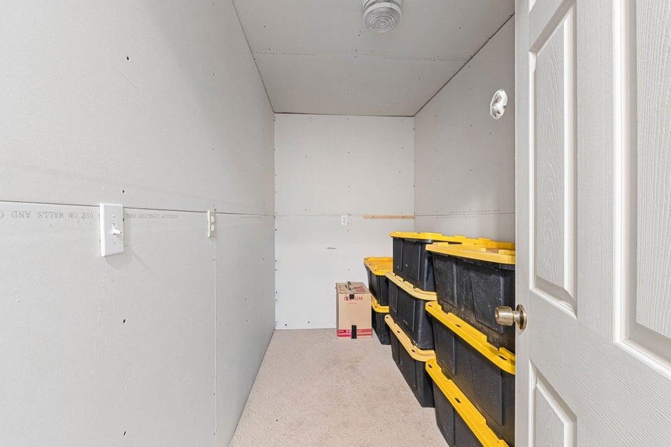 21018 North Austin Road Colbert, WA 99005 - Photo 28 of 38