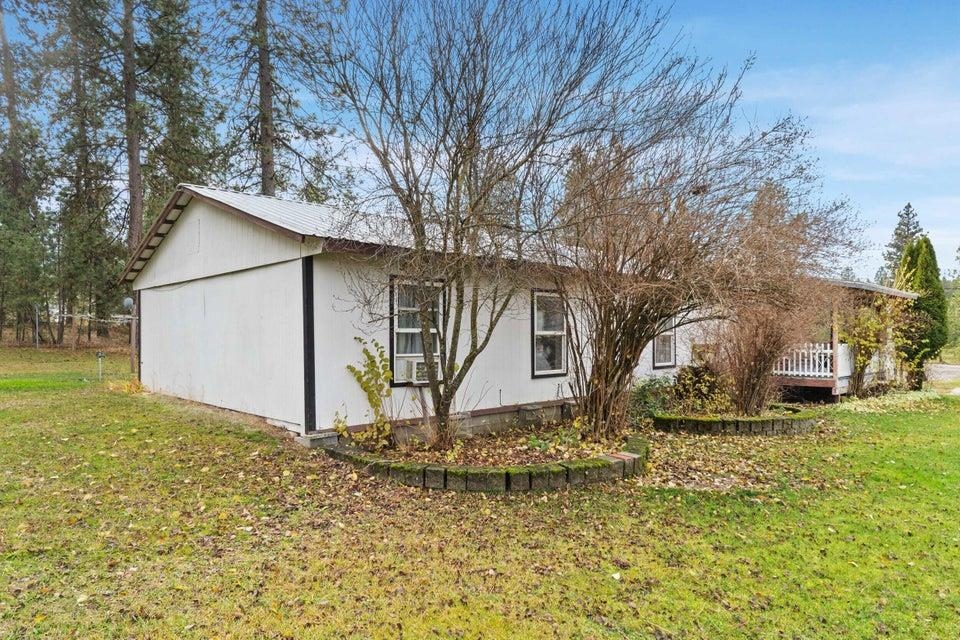 21018 North Austin Road Colbert, WA 99005 - Photo 6 of 38