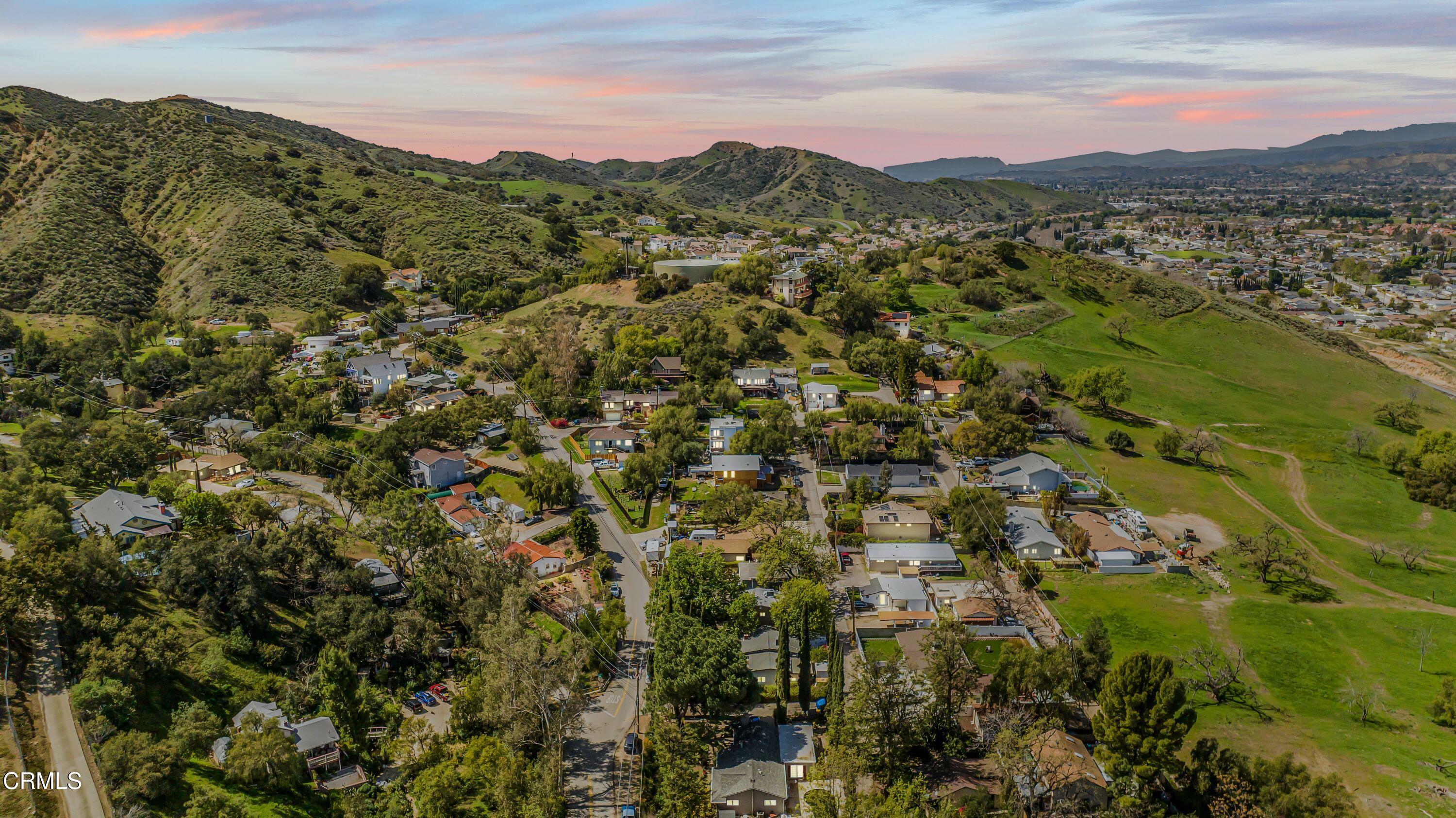 6045 Oak Knolls Road Simi Valley, CA 93063 - Photo 19 of 25 a view of a city