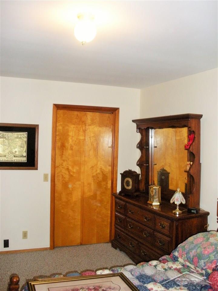 3327 West Caro Road Caro, MI 48723 - Photo 10 of 19 31254795-9.JPG