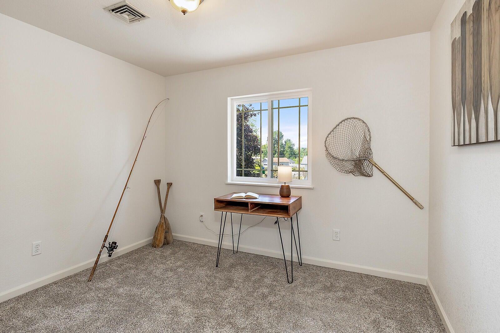 2922 Lower River Road Grants Pass, OR 97526 - Photo 58 of 72 Office / bonus room