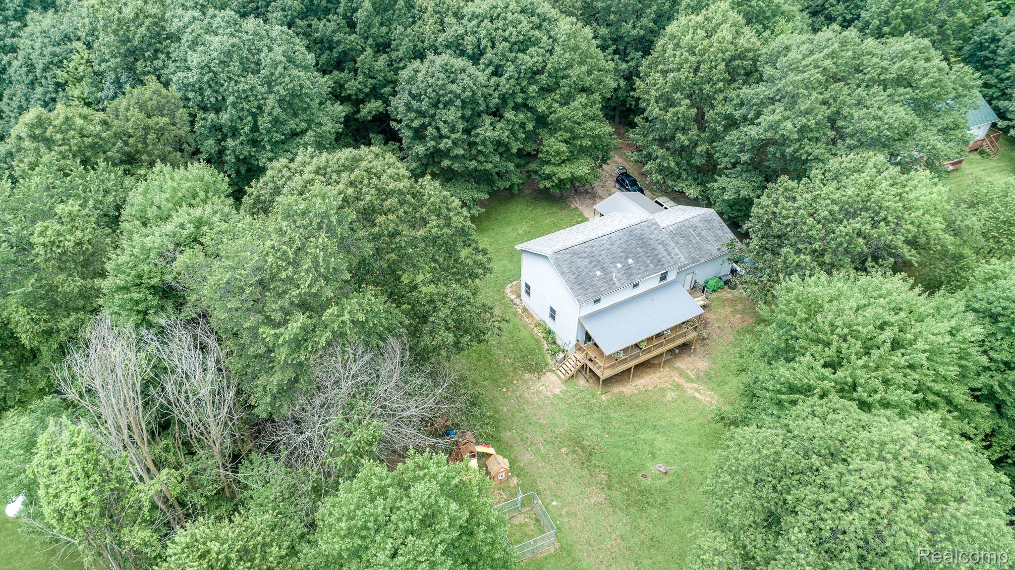 10360 Oakhurst Road Holly, MI 48442 - Photo 25 of 38 AERIAL PROPERTY VIEW