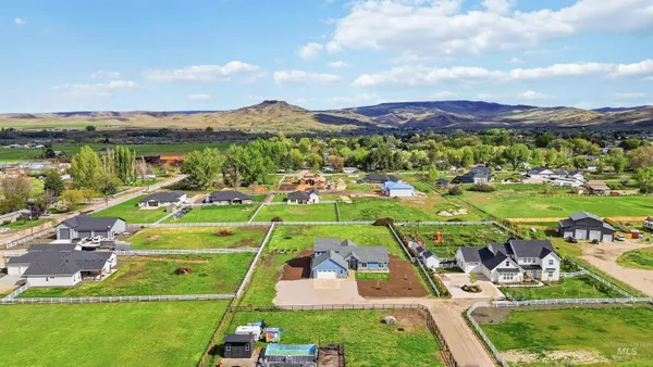 $1,124,000 | 1425 Connelly Lane, Emmett, ID 83617