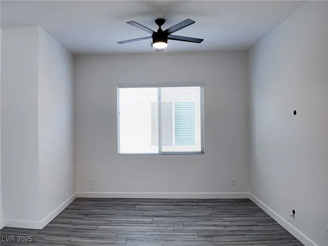 $5,575 | 5817 Yellow Ridge Avenue, Las Vegas, NV 89131