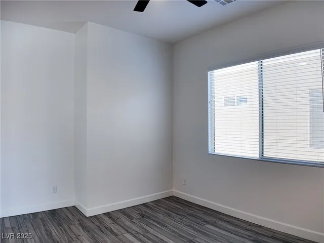 $5,575 | 5817 Yellow Ridge Avenue, Las Vegas, NV 89131