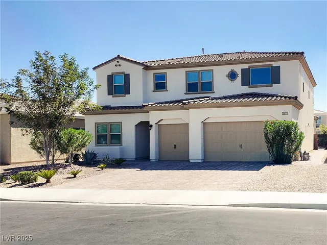 $5,575 | 5817 Yellow Ridge Avenue, Las Vegas, NV 89131