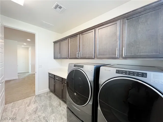 $5,575 | 5817 Yellow Ridge Avenue, Las Vegas, NV 89131