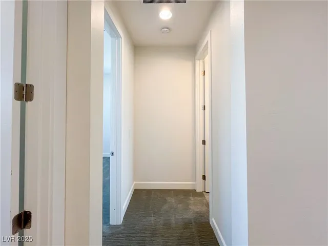 $5,575 | 5817 Yellow Ridge Avenue, Las Vegas, NV 89131