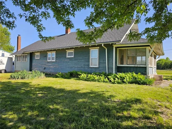 501 South Lake Street, Rosendale, MO 64483
